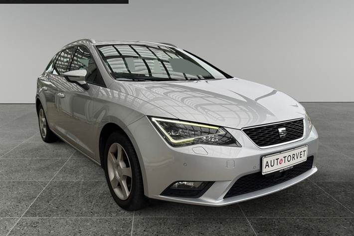 Sølv Seat Leon fra 2015
