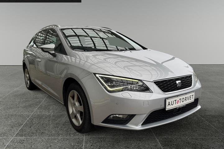 Sølv Seat Leon fra 2015