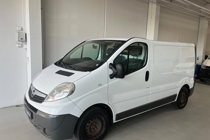 Hvid Opel Vivaro fra 2014