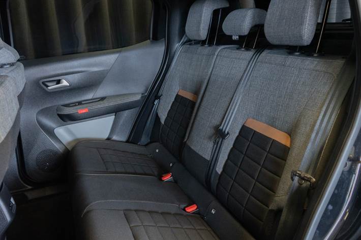 Sort Citroën e-C3 Aircross fra 2025