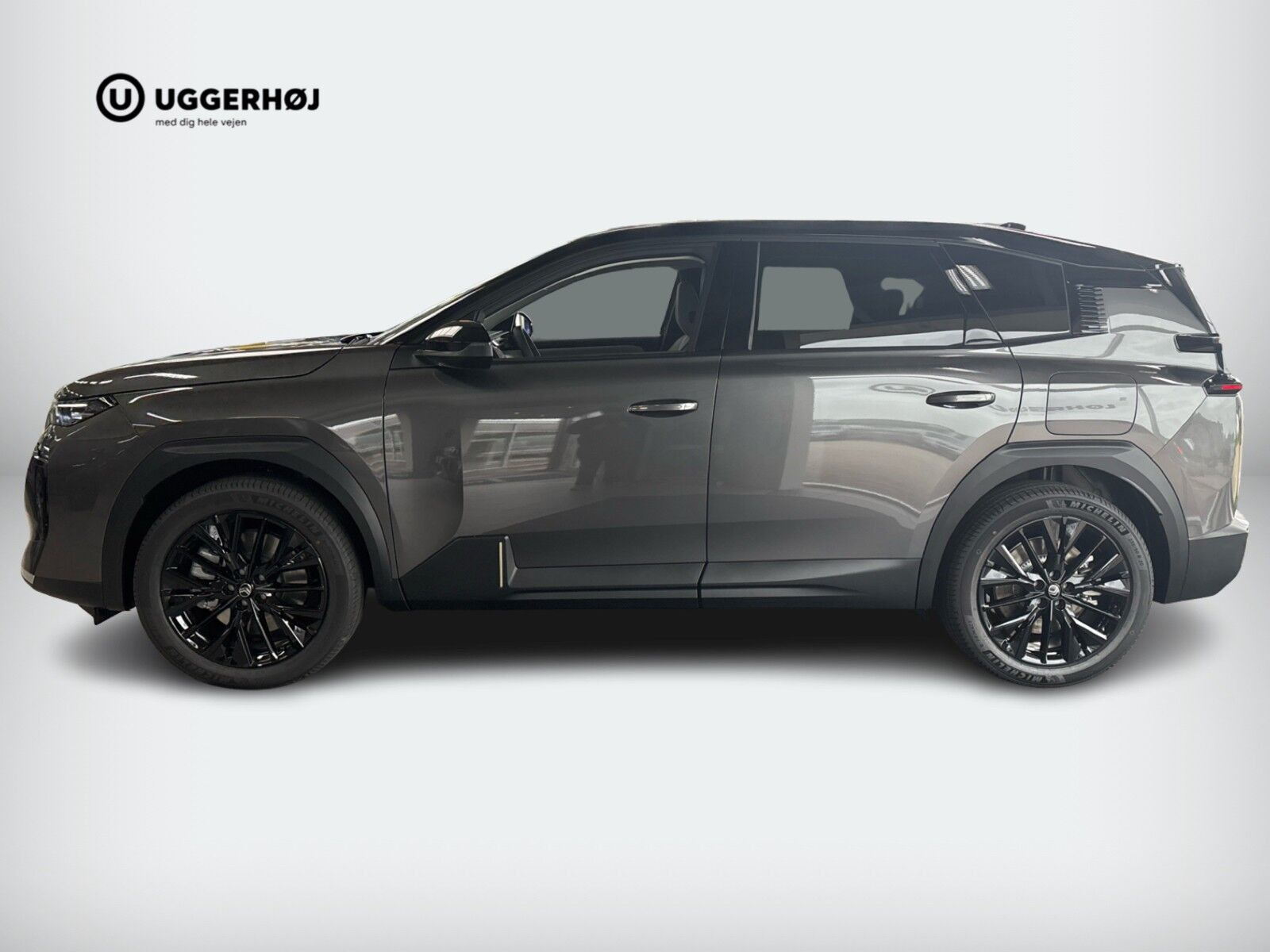 Grå Citroën ë-C5 Aircross fra 2026