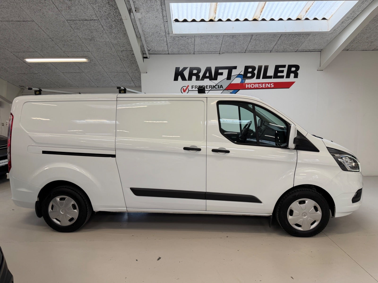 Hvid Ford Transit Custom 300 L2 fra 2019