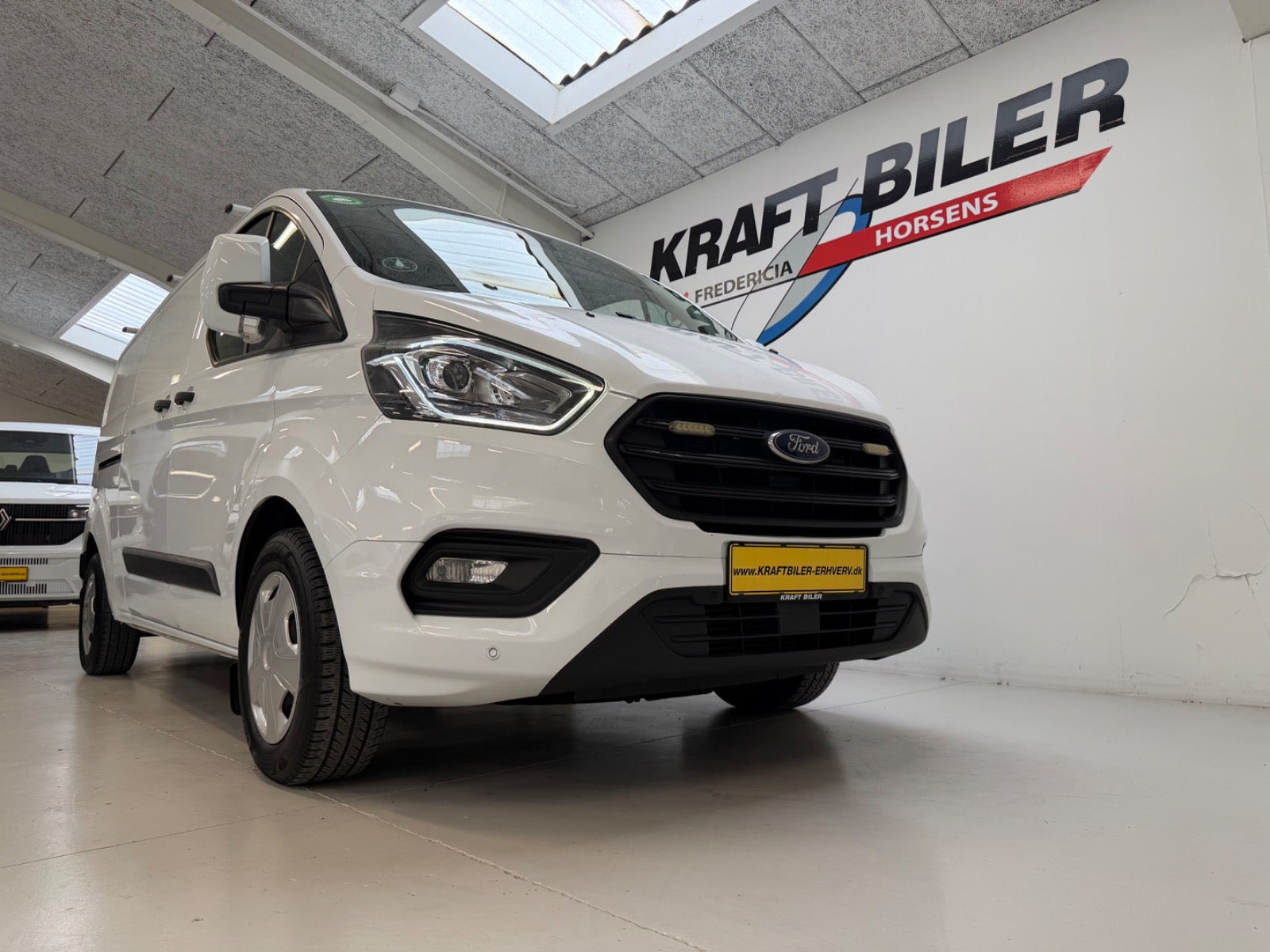 Hvid Ford Transit Custom 300 L2 fra 2019