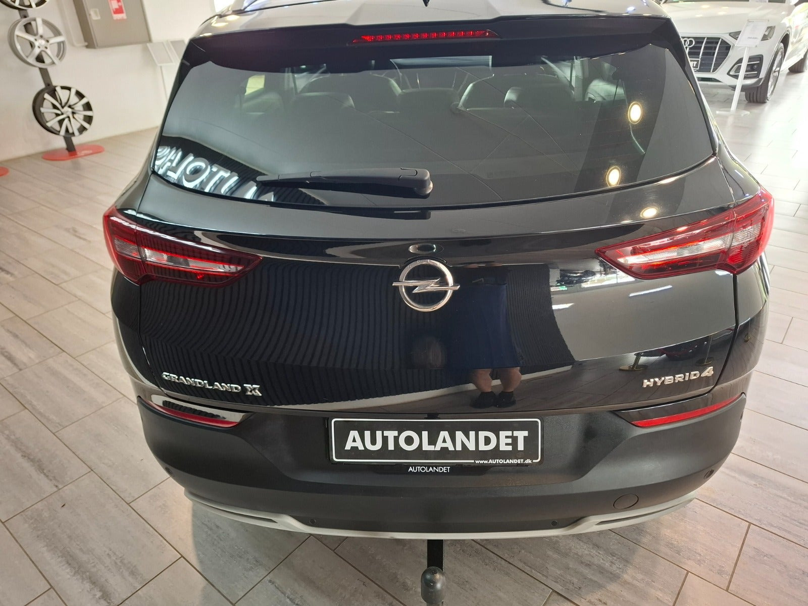 Sort Opel Grandland X fra 2021