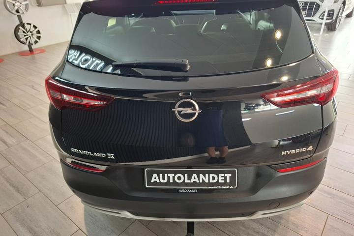 Sort Opel Grandland X fra 2021