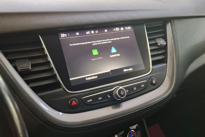 Sort Opel Grandland X fra 2021