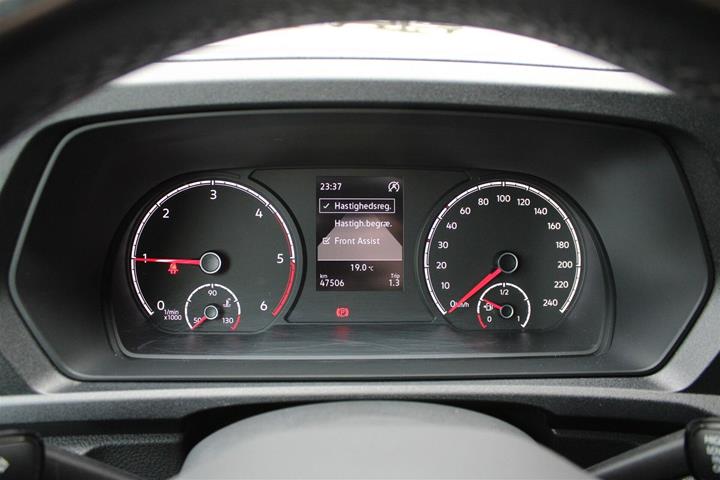 Hvid VW Caddy fra 2021