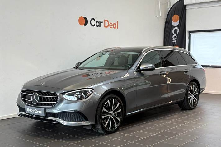 Kobber Mercedes E300 de fra 2022