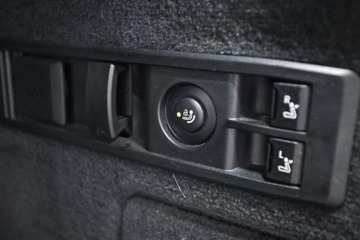 Hvid BMW iX fra 2022