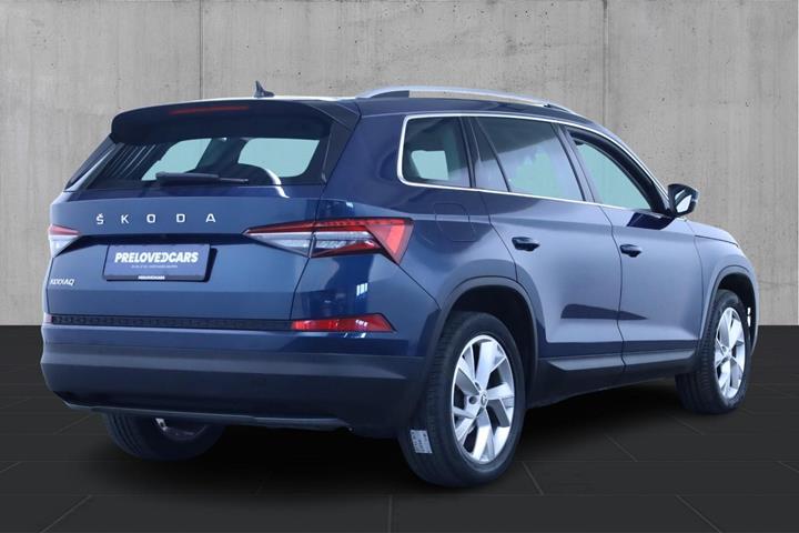 Blå Skoda Kodiaq fra 2023