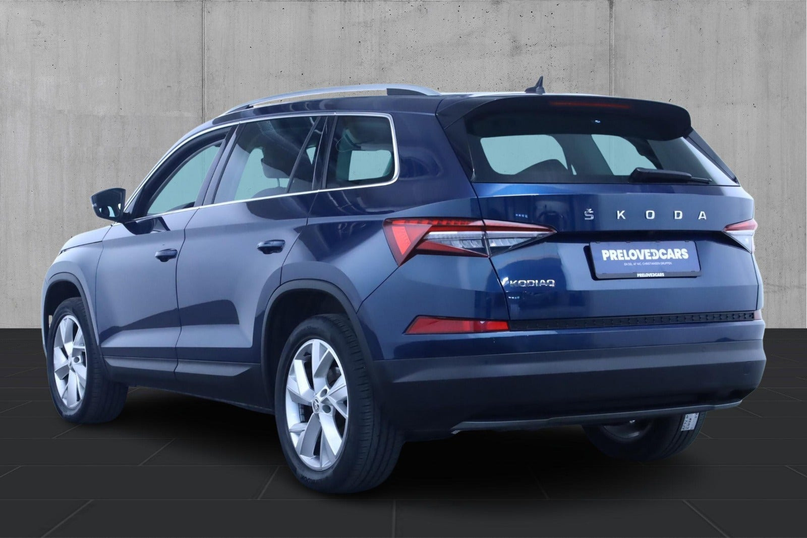 Blå Skoda Kodiaq fra 2023