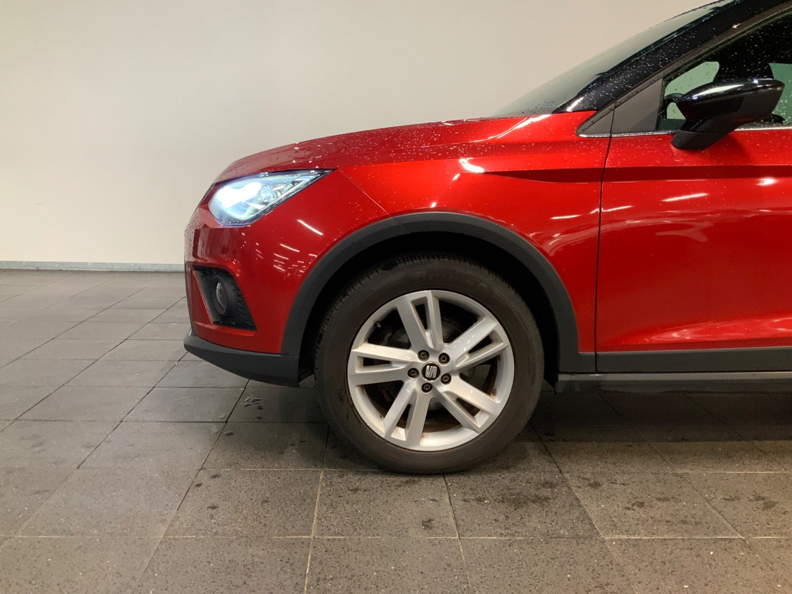 Rød Seat Arona fra 2019