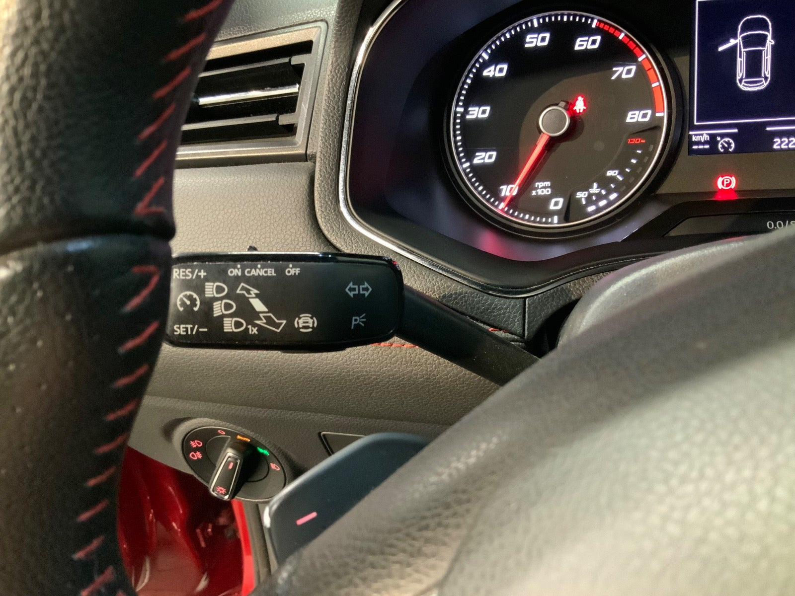 Rød Seat Arona fra 2019