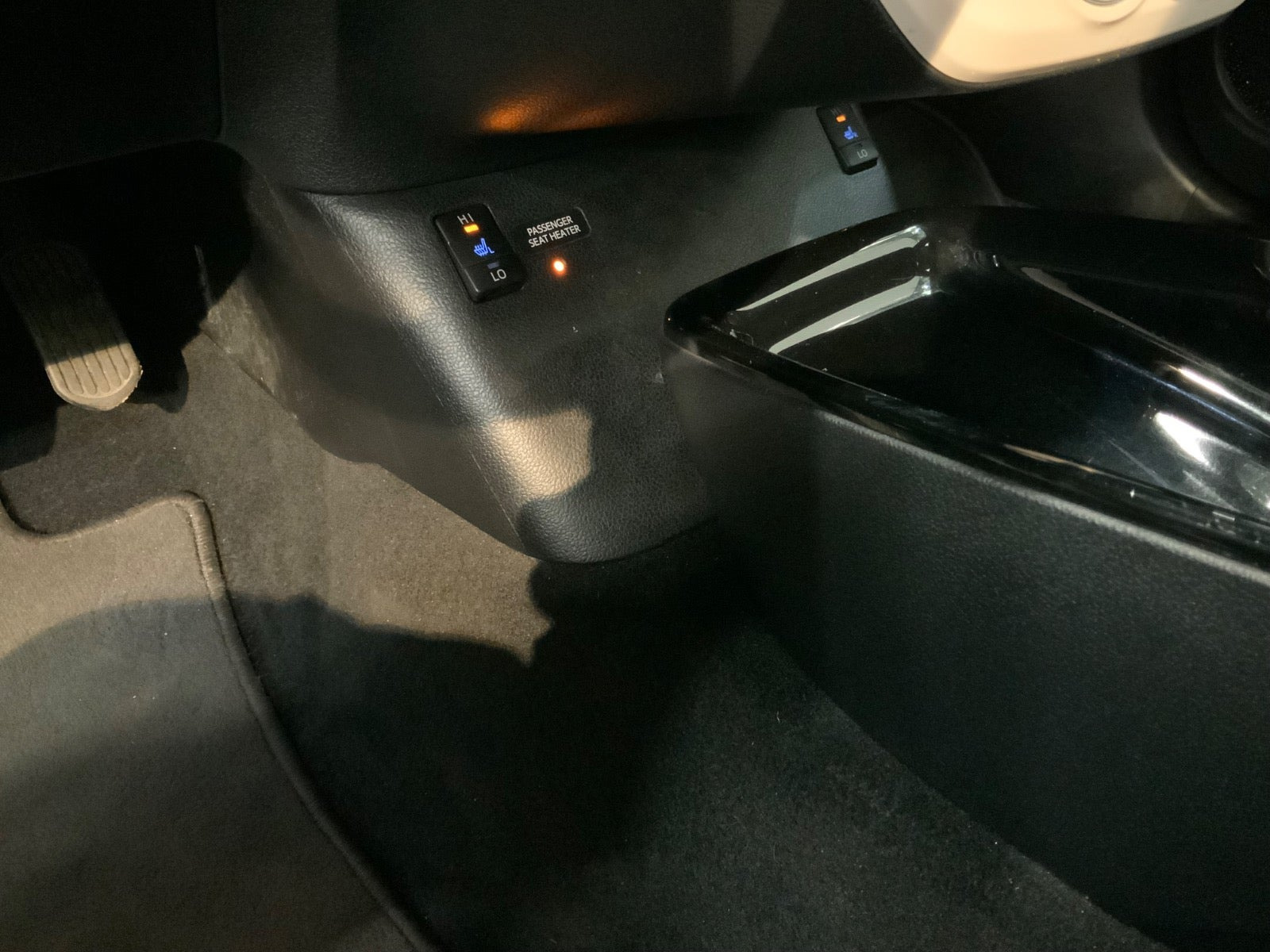 Hvid Toyota Prius fra 2018