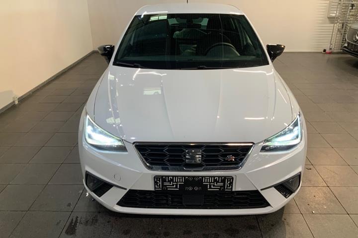 Hvid Seat Ibiza fra 2020