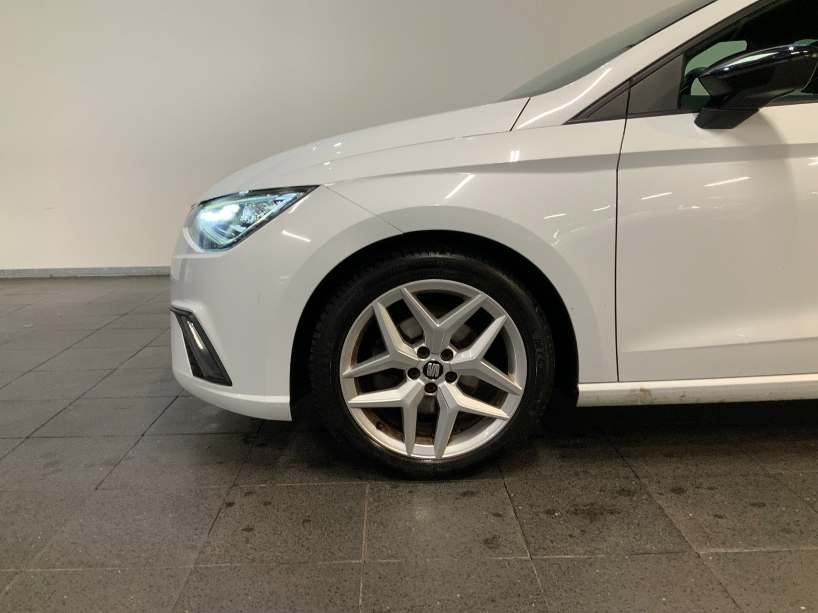 Hvid Seat Ibiza fra 2020
