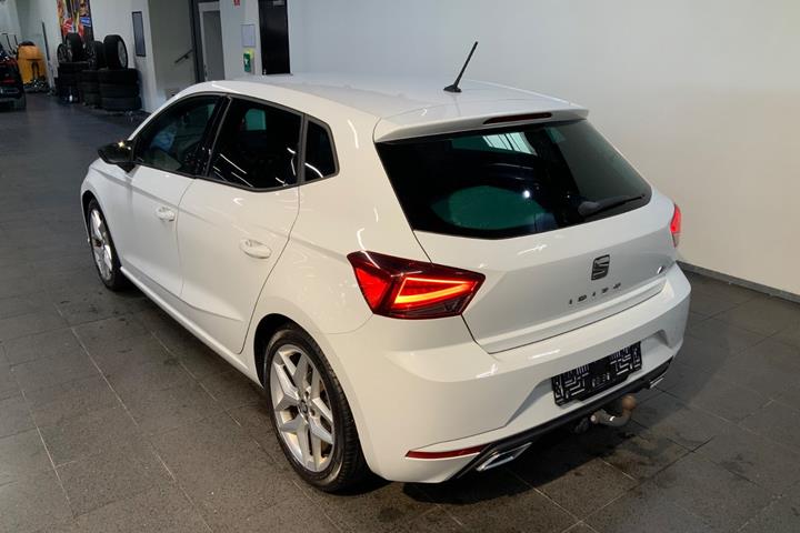 Hvid Seat Ibiza fra 2020