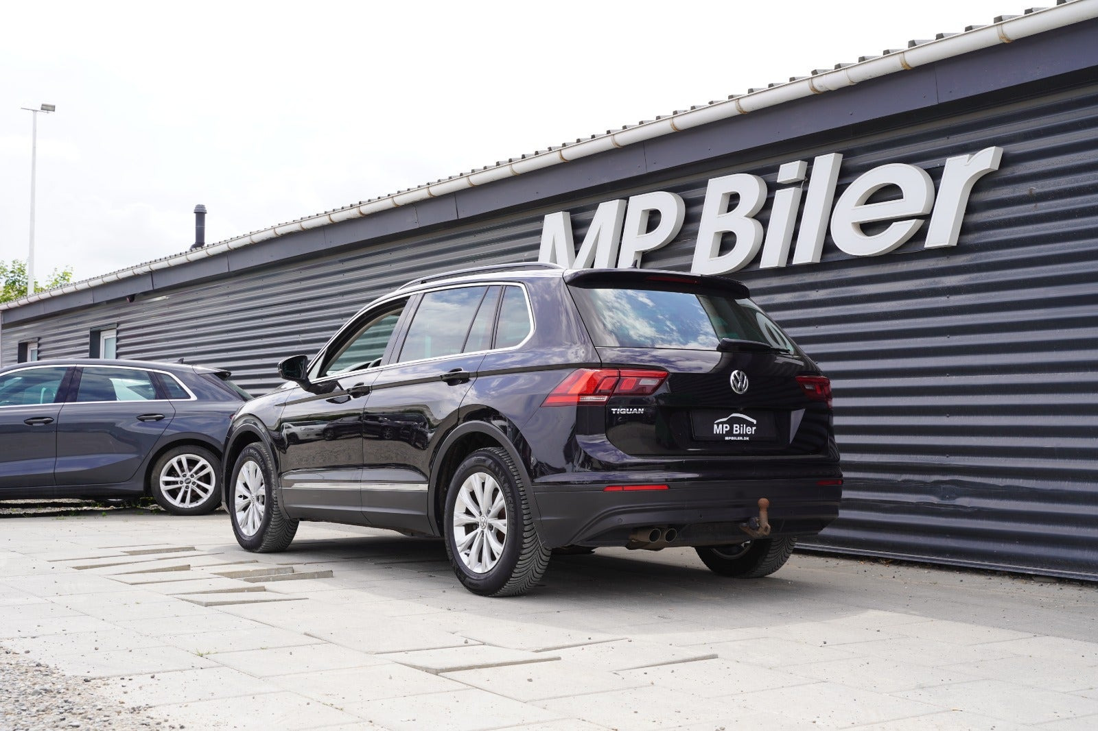 Sort VW Tiguan fra 2020