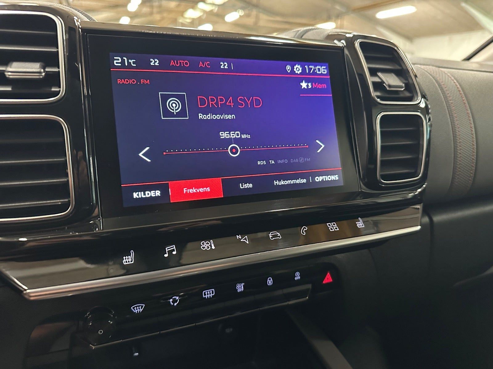 Sølv Citroën C5 Aircross fra 2020
