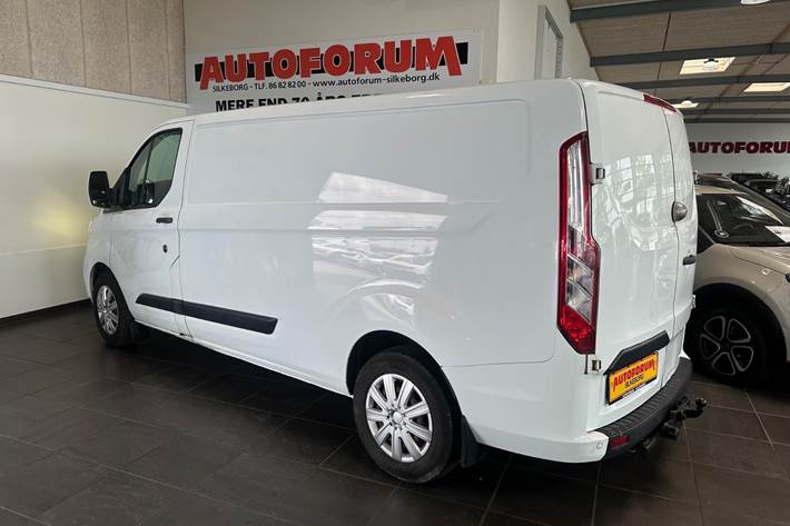 Hvid Ford Transit Custom 300 L2 fra 2019
