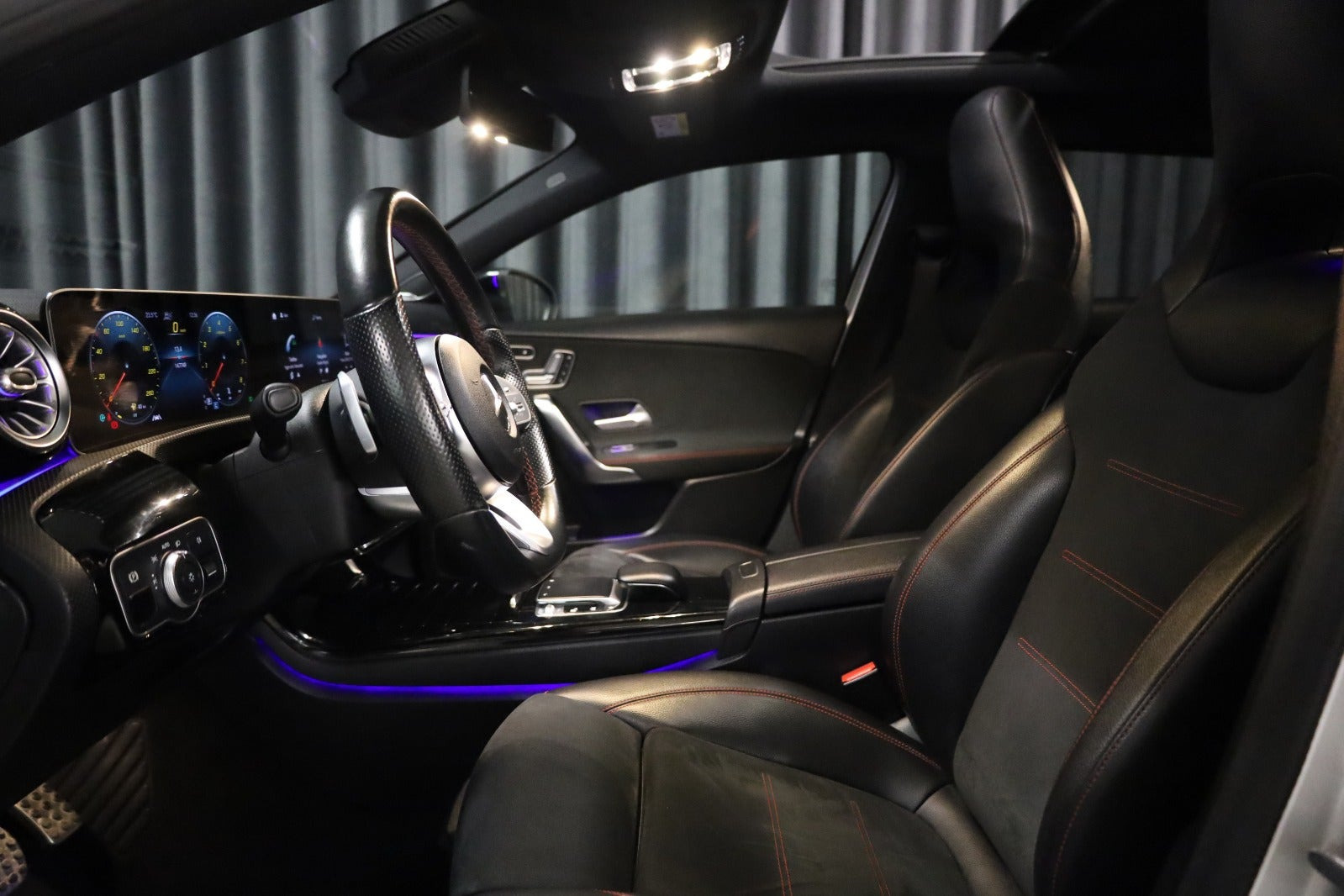 Sølv Mercedes A200 fra 2018