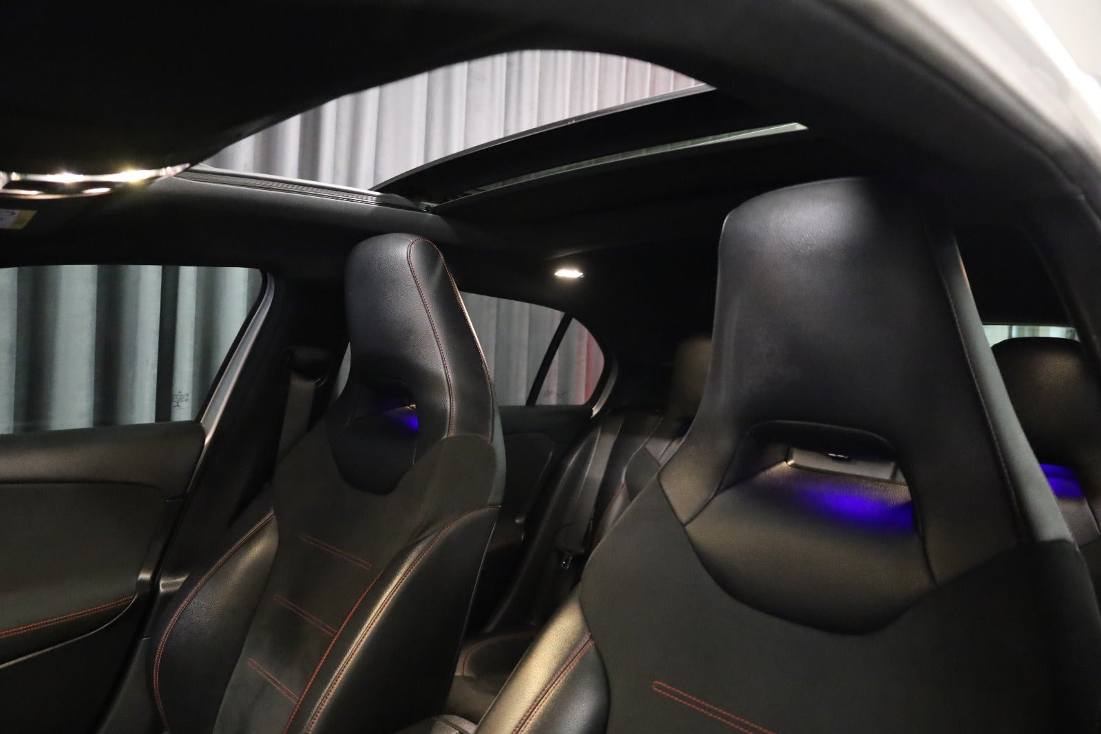 Sølv Mercedes A200 fra 2018