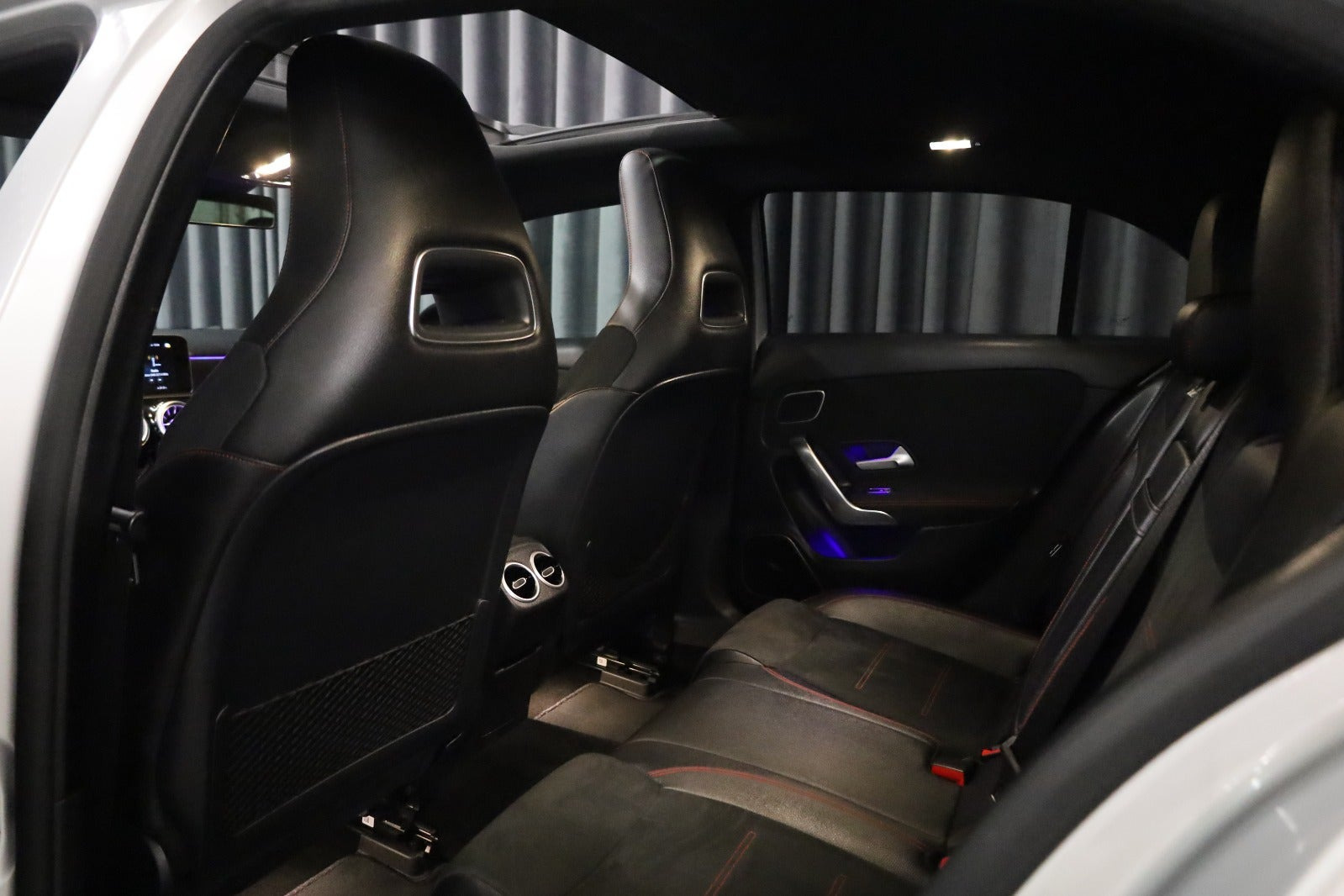 Sølv Mercedes A200 fra 2018