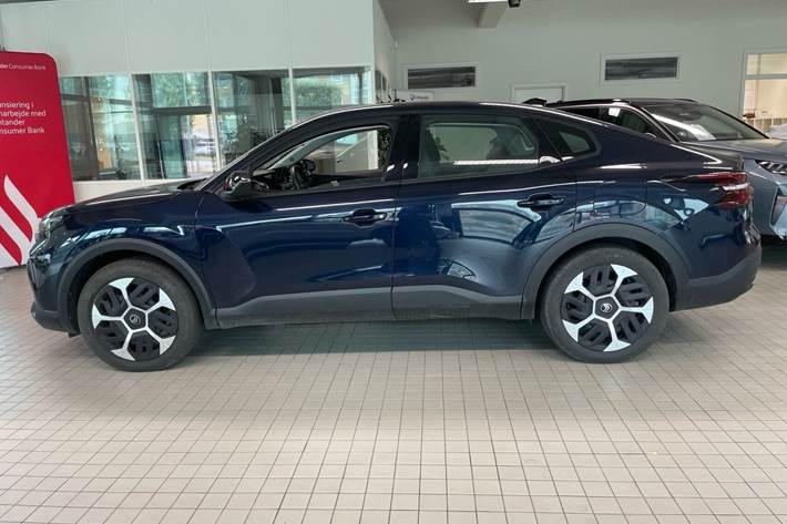 Blå Citroën ë-C4 X fra 2025