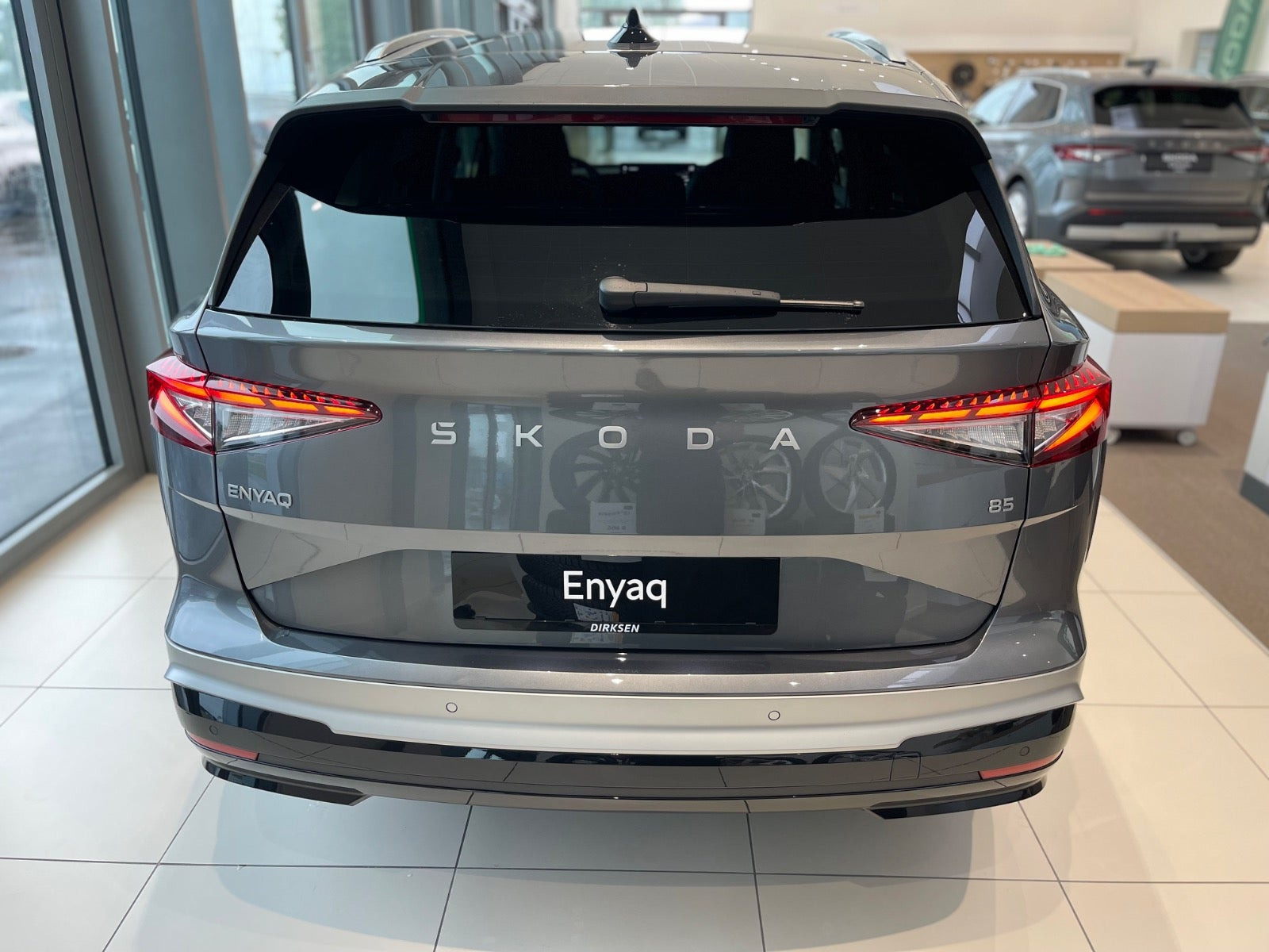 Grå Skoda Enyaq fra 2027