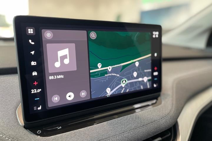 Grå Skoda Enyaq fra 2027