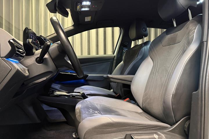 Hvid VW ID.4 fra 2023