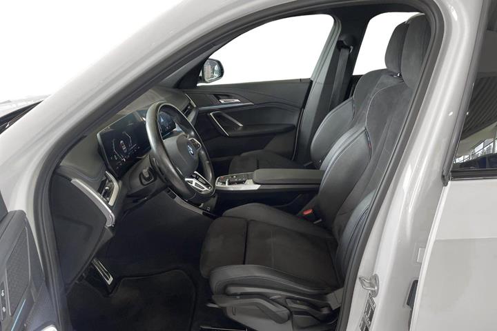 Hvid BMW iX1 fra 2023