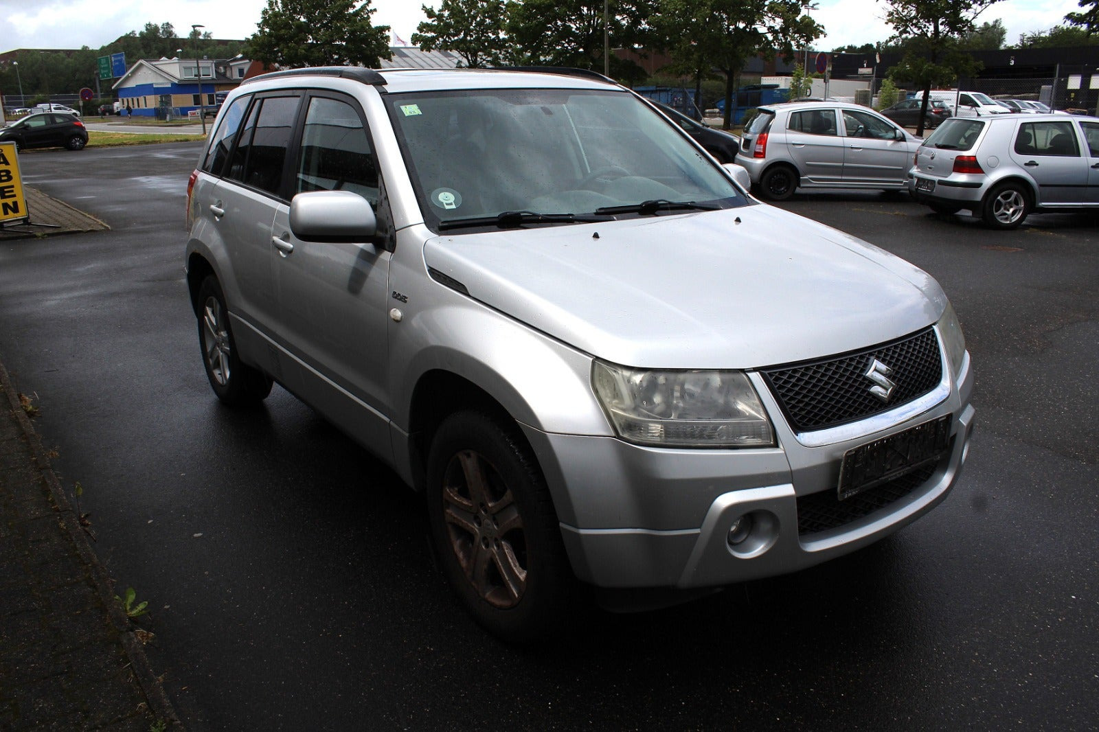 Sølv Suzuki Grand Vitara fra 2008