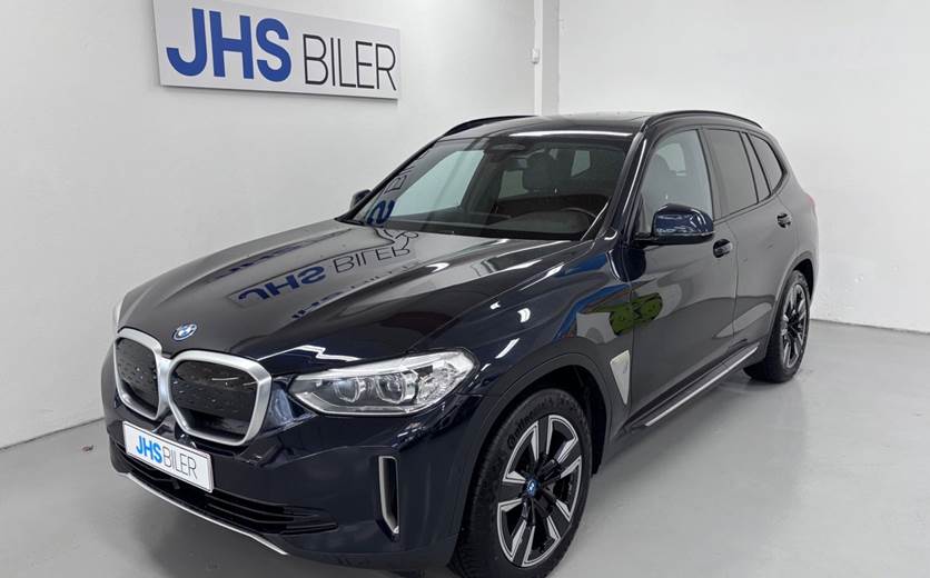 BMW iX3 Charged