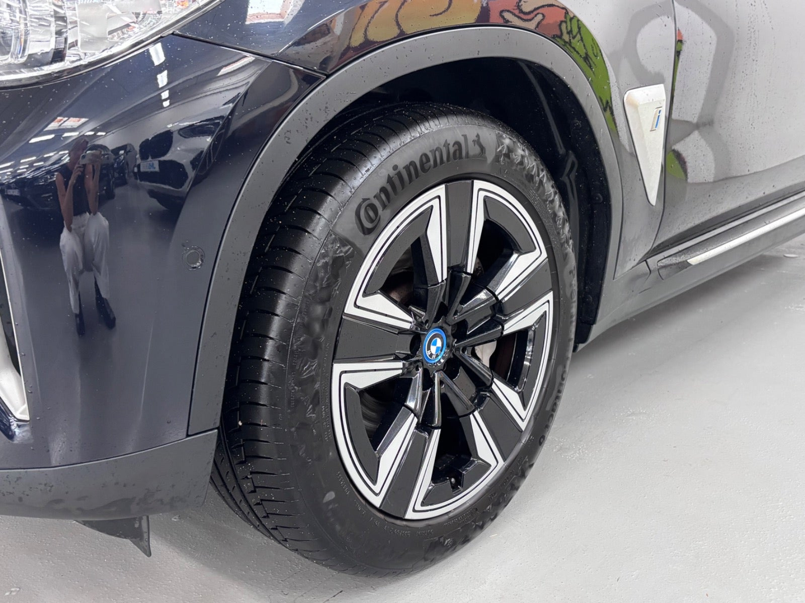 Sort BMW iX3 fra 2021
