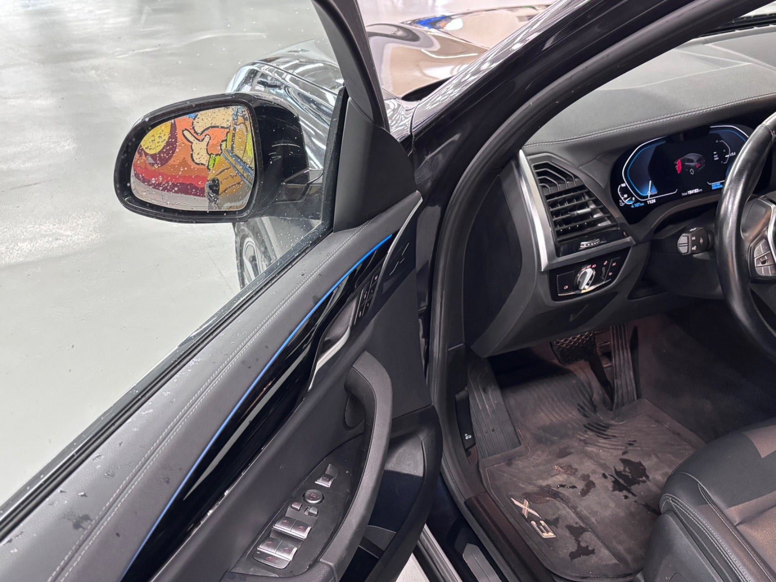 Sort BMW iX3 fra 2021