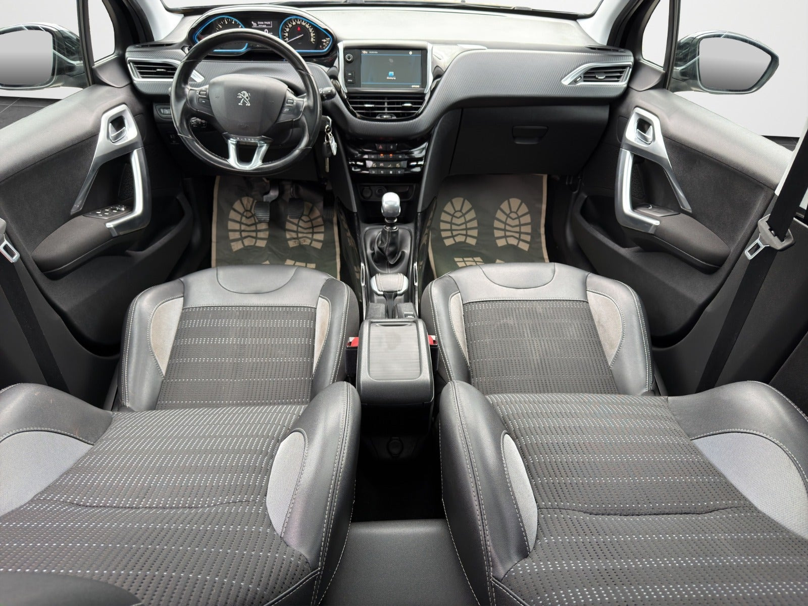 Hvid Peugeot 2008 fra 2018
