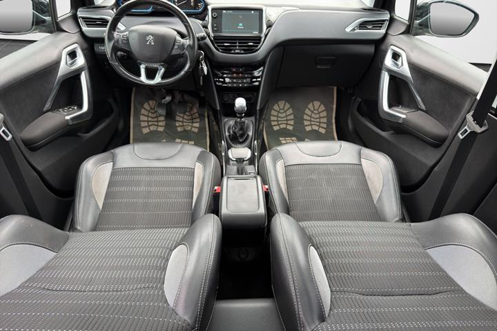 Hvid Peugeot 2008 fra 2018