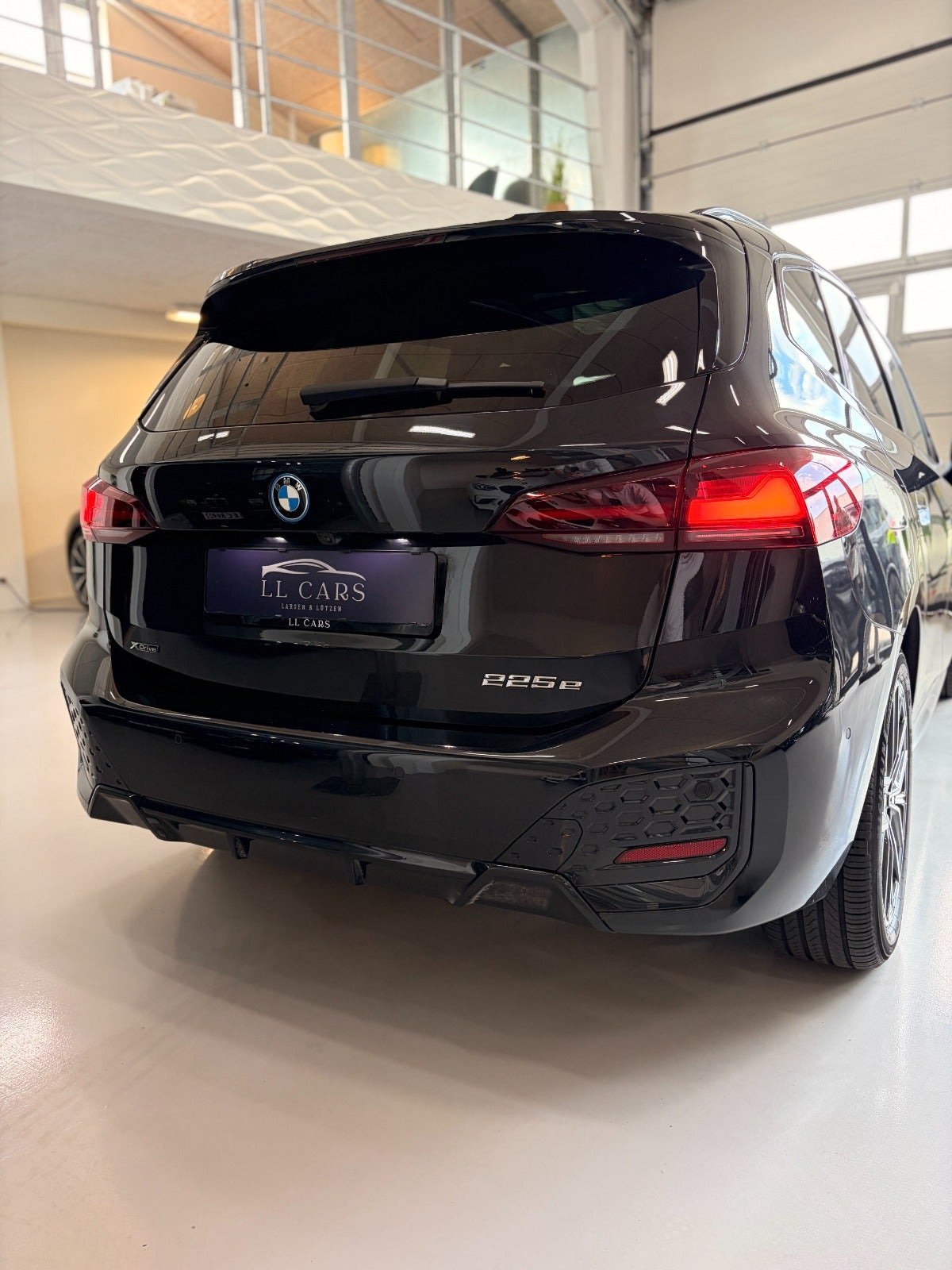 undefined BMW 225e fra 2023