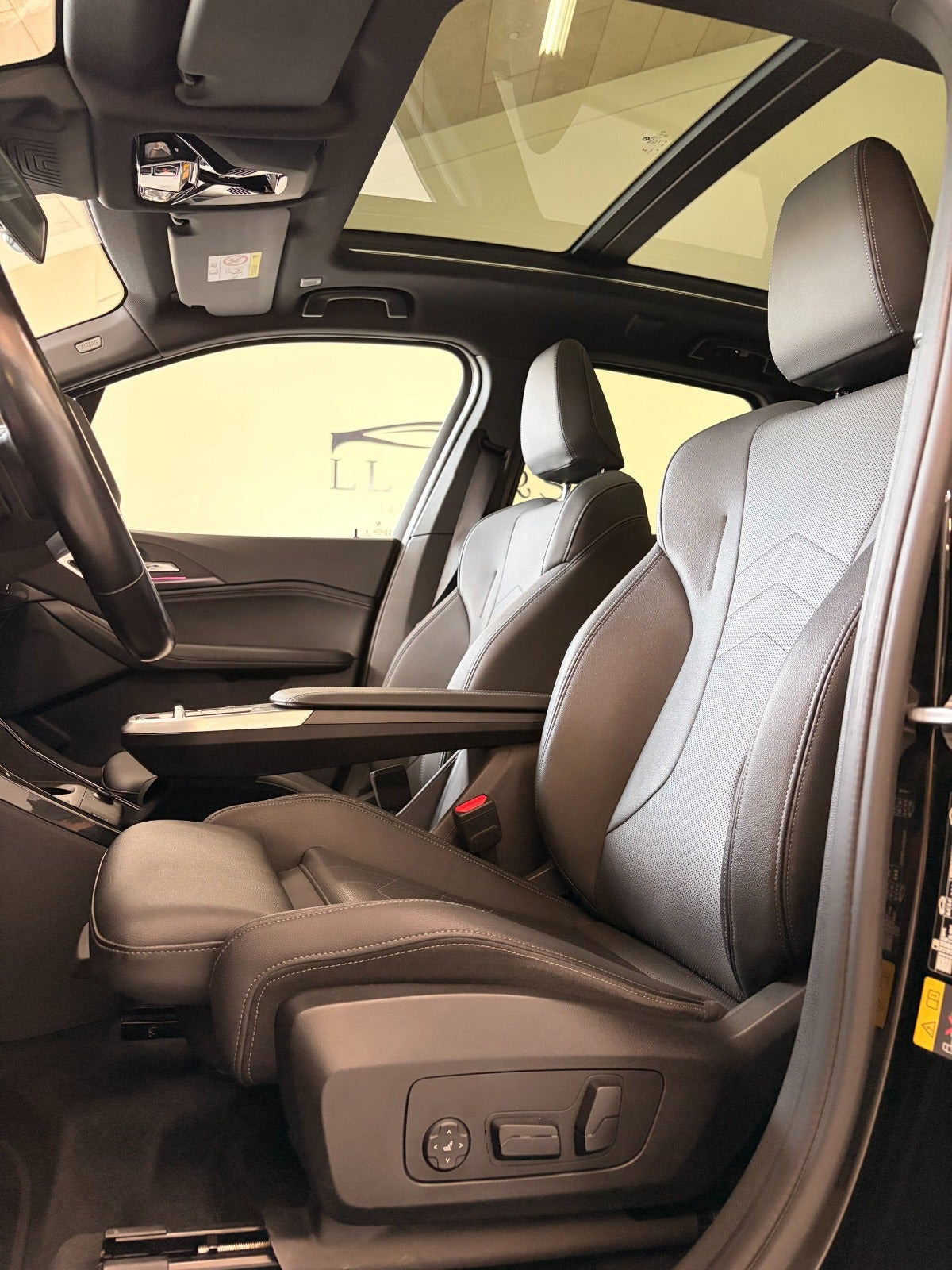 undefined BMW 225e fra 2023