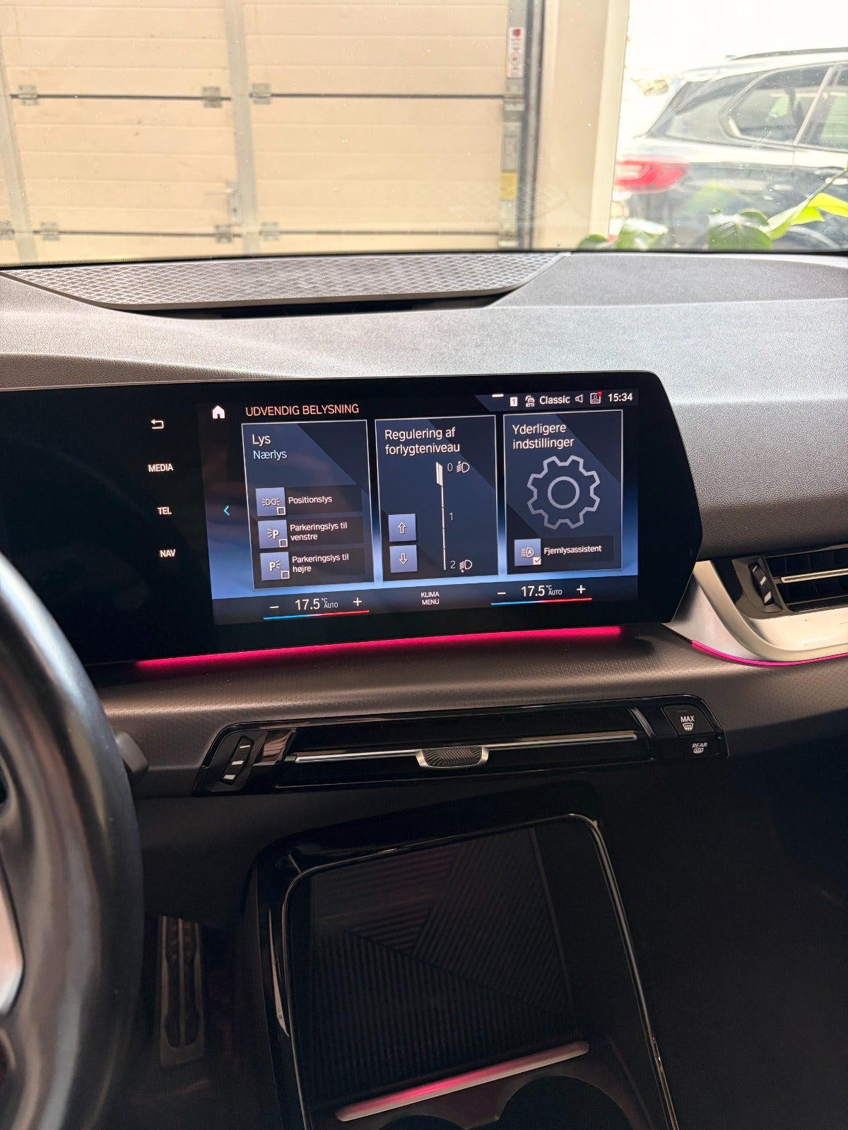 undefined BMW 225e fra 2023