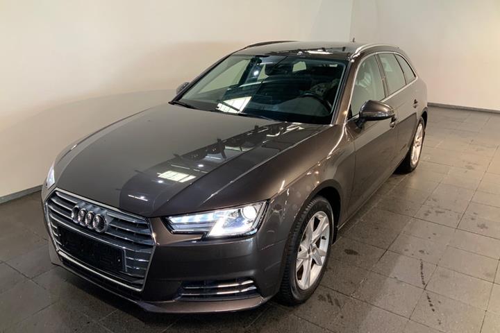 Brun Audi A4 fra 2017 set udefra