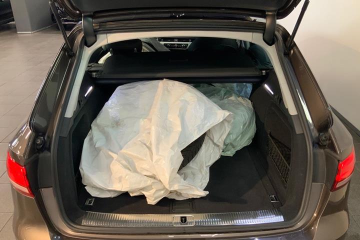 Brun Audi A4 fra 2017