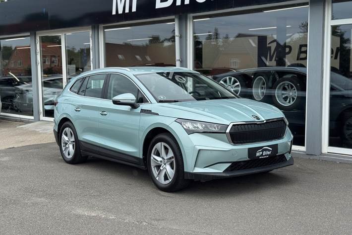 Turquoise Skoda Enyaq fra 2023