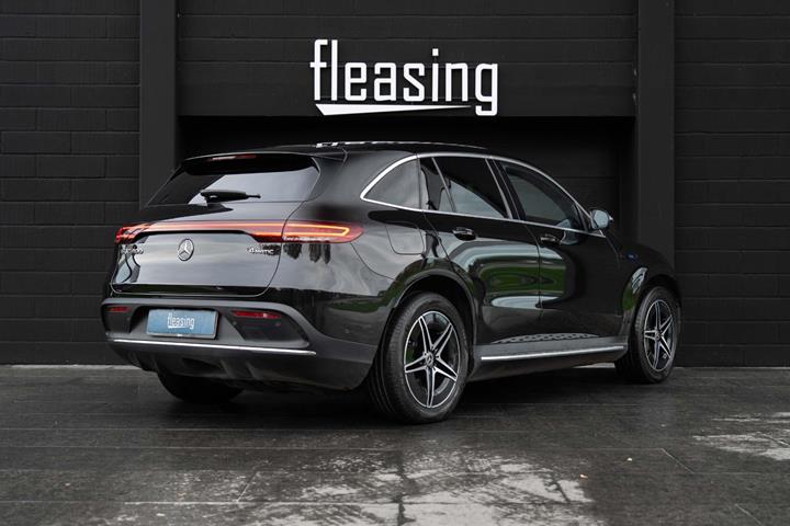 Sort Mercedes EQC400 fra 2020