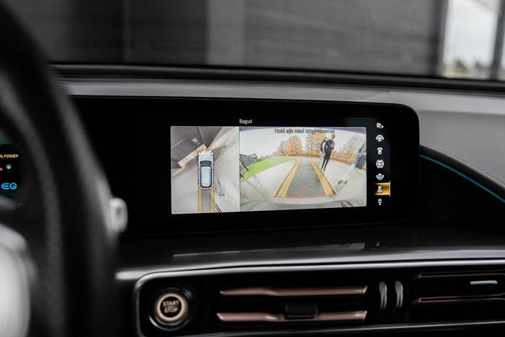 Sort Mercedes EQC400 fra 2020