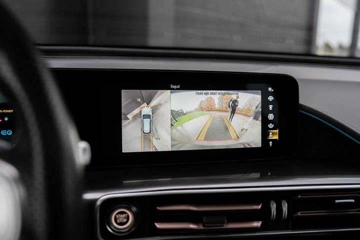 Sort Mercedes EQC400 fra 2020