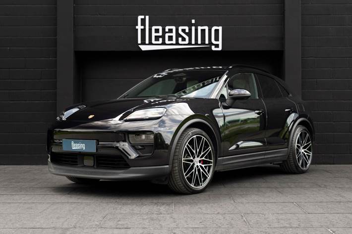 Sort Porsche Macan 4S fra 2025