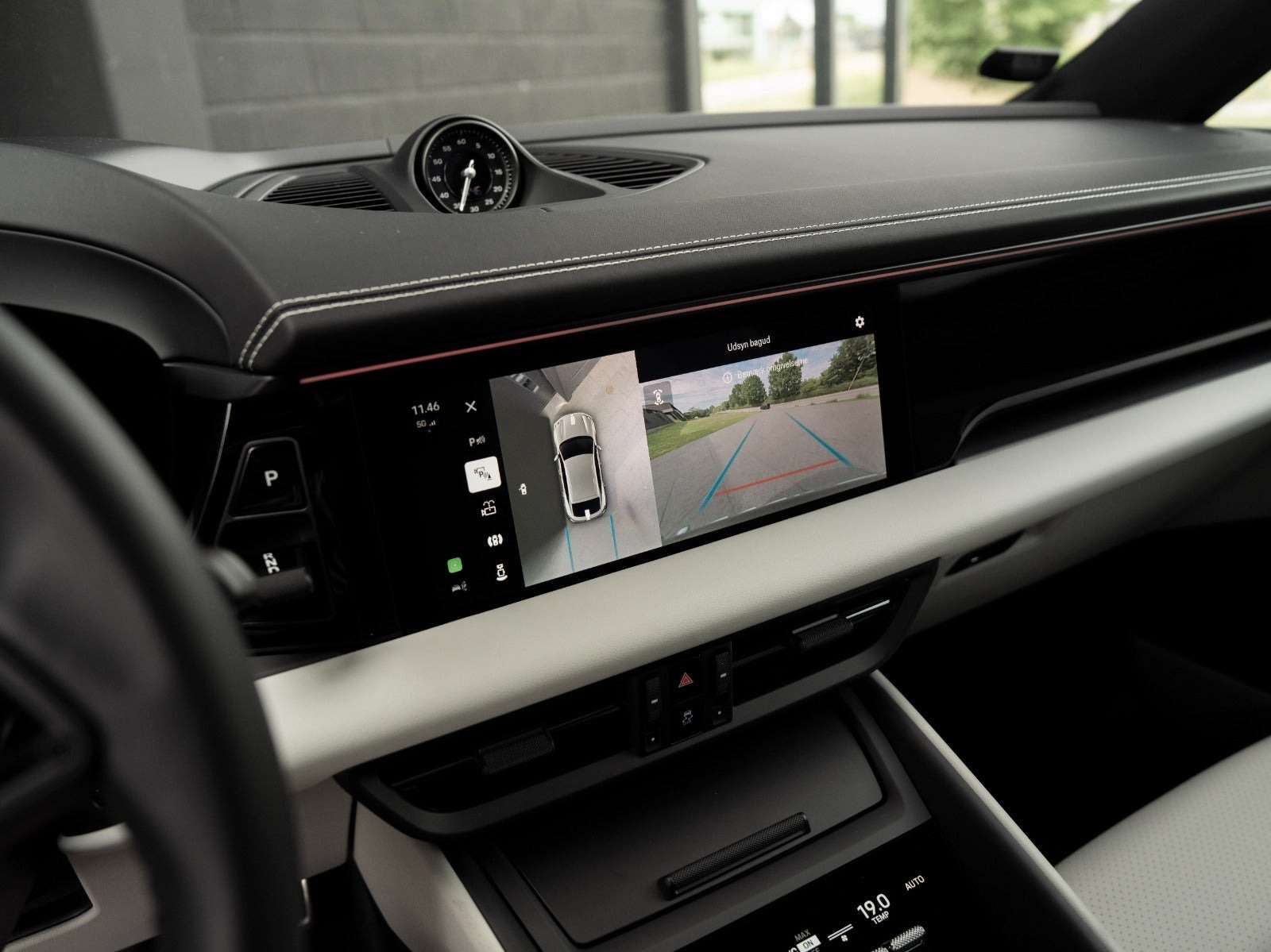 Sort Porsche Macan 4S fra 2025