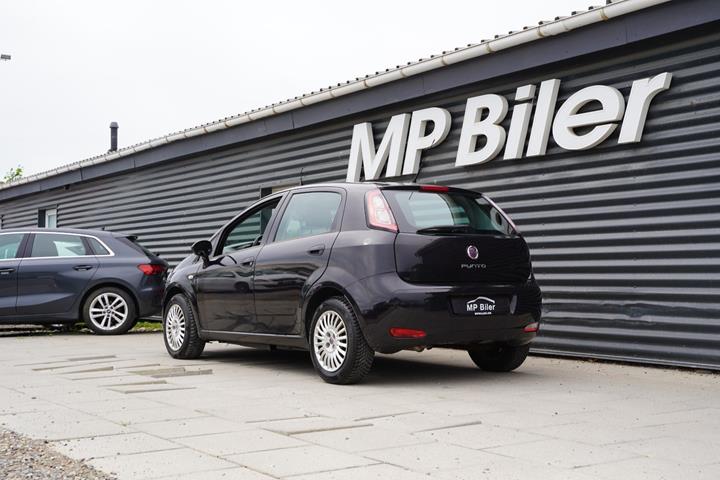 Sort Fiat Punto fra 2012
